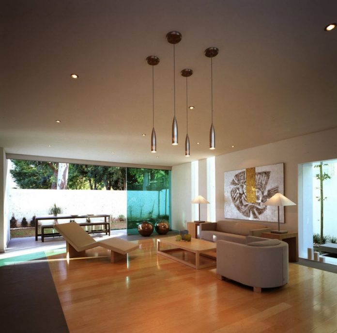 Diseño de casa de dos pisos con estructura moderna, interesantes ...