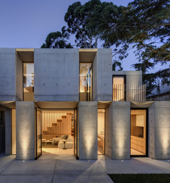 Hermosa fachada de casa de concreto